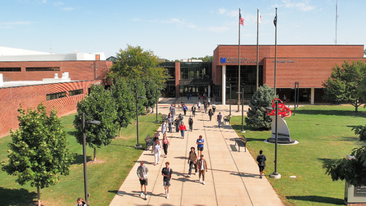 Aerial view of Sangamon Hall, A. Lincoln Commons and Menard Halle