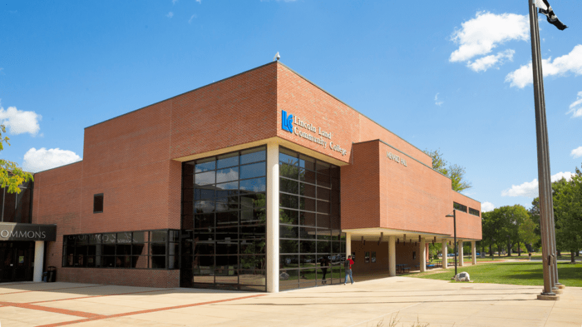 Menard Hall on the LLCC-Springfield campus.