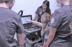 NDT students monitoring brain waves