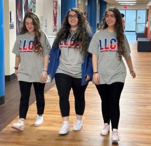 Chloe, Miranda and Haleigh Sanders in Sangamon Hall