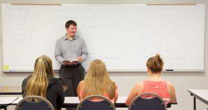 Instructor in front of class at LLCC-Litchfield