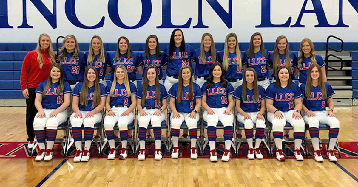 Lincoln Land Community College Softball at Indian Hills Community